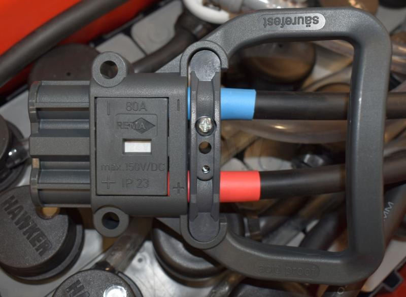 GRUMA 24 Volt 2 PzS 230 Ah - Battery for Material handling equipment: picture 4 GRUMA 24 Volt 2 PzS 230 Ah - Battery for Material handling equipment: picture 4
