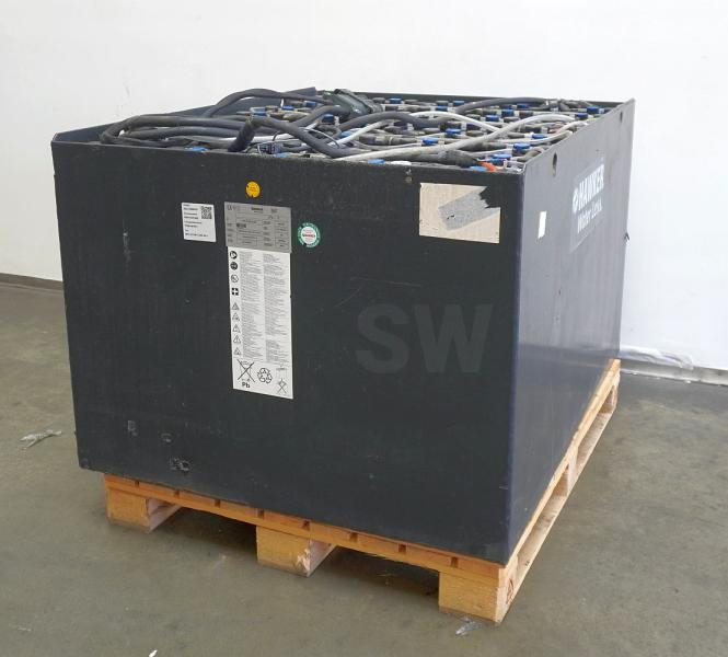 HAWKER 80 Volt 8 PzS 1240 Ah - Battery for Material handling equipment: picture 1 HAWKER 80 Volt 8 PzS 1240 Ah - Battery for Material handling equipment: picture 1