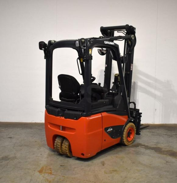Linde E 12 EVO 386-02 - Electric forklift: picture 2 Linde E 12 EVO 386-02 - Electric forklift: picture 2