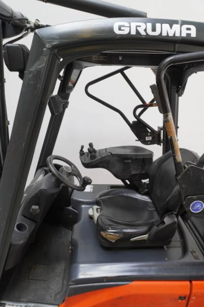 Linde E 14 EVO 386-02 - Electric forklift: picture 3 Linde E 14 EVO 386-02 - Electric forklift: picture 3