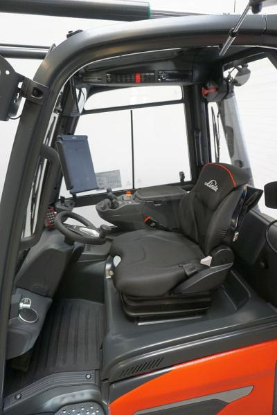 Linde E 30 1252 - Electric forklift: picture 4 Linde E 30 1252 - Electric forklift: picture 4