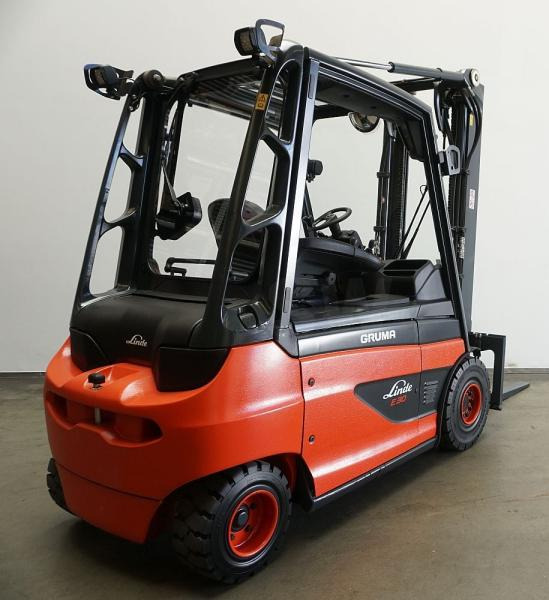Linde E 30 387 - Electric forklift: picture 2 Linde E 30 387 - Electric forklift: picture 2