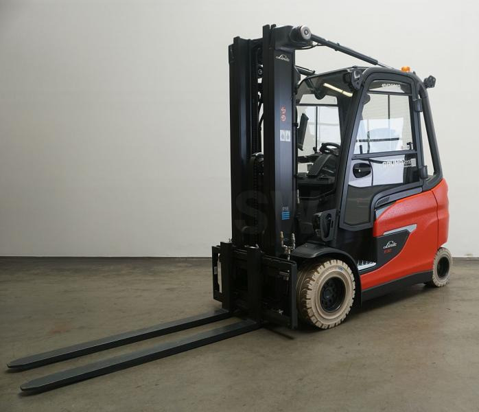 Linde E 30/600 HL 1252-01 - Electric forklift: picture 1 Linde E 30/600 HL 1252-01 - Electric forklift: picture 1