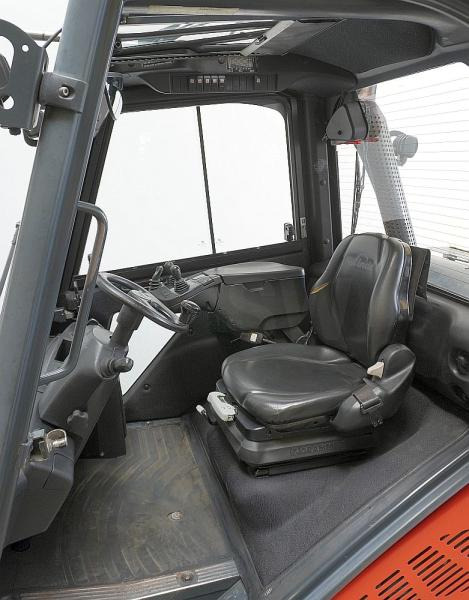 Linde H 25 T EVO 392-02 - LPG forklift: picture 3 Linde H 25 T EVO 392-02 - LPG forklift: picture 3