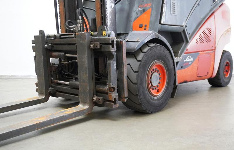 Linde H 35 T EVO 393-02 - LPG forklift: picture 5 Linde H 35 T EVO 393-02 - LPG forklift: picture 5