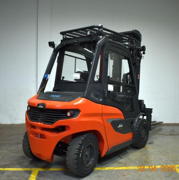 Linde H 40 D/600 1204-01 - Diesel forklift: picture 2 Linde H 40 D/600 1204-01 - Diesel forklift: picture 2