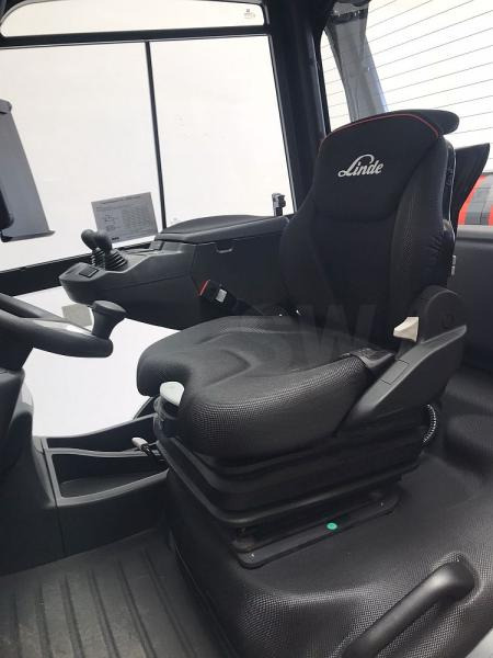 Linde H 50 T 1204-01 - LPG forklift: picture 4 Linde H 50 T 1204-01 - LPG forklift: picture 4