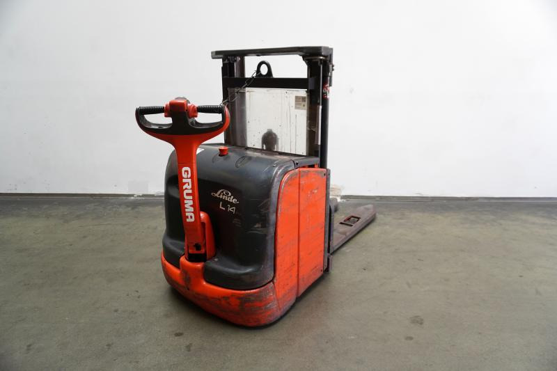 Linde L 14 i 372 - Stacker: picture 1 Linde L 14 i 372 - Stacker: picture 1