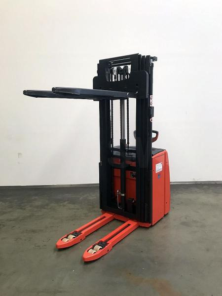 Linde L 16 i 1173 - Stacker: picture 5 Linde L 16 i 1173 - Stacker: picture 5