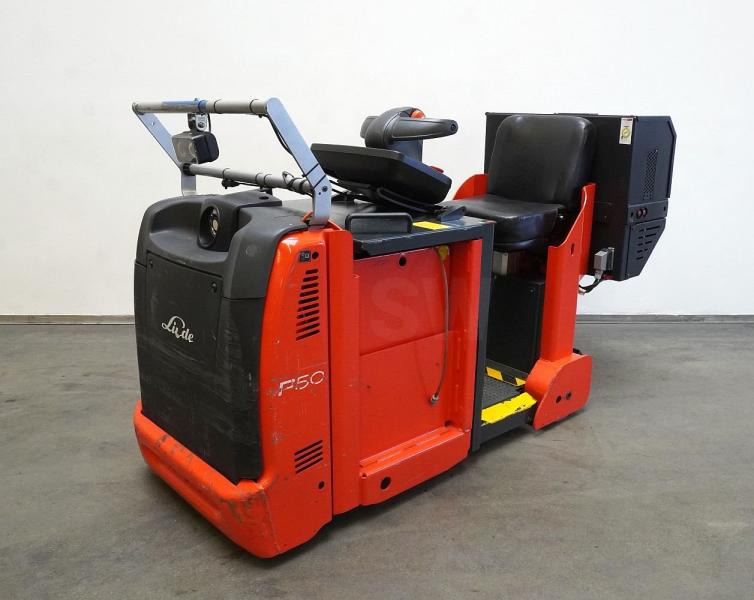 Linde P 50 C 1190 - Tow tractor: picture 1 Linde P 50 C 1190 - Tow tractor: picture 1