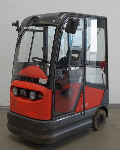 Linde P 60 Z 126 - Tow tractor: picture 1 Linde P 60 Z 126 - Tow tractor: picture 1