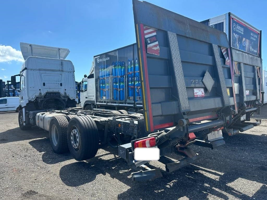 Mercedes-Benz Actros 2546 Serie 9375 - Cab chassis truck: picture 3 Mercedes-Benz Actros 2546 Serie 9375 - Cab chassis truck: picture 3