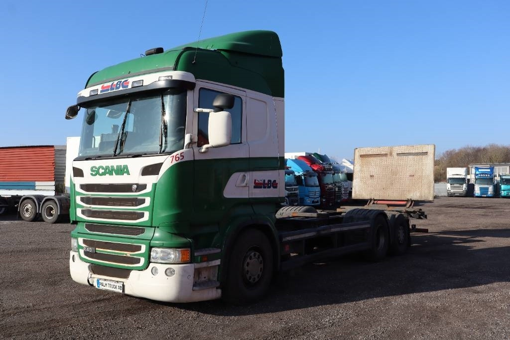 Scania R400LB6X2*4MNB serie 3809 - Container transporter/ Swap body truck: picture 1 Scania R400LB6X2*4MNB serie 3809 - Container transporter/ Swap body truck: picture 1