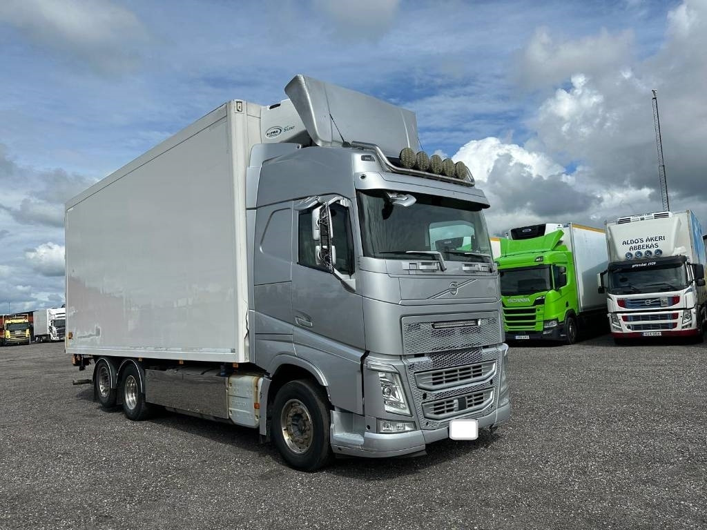 Volvo FH 500 Serie 1617 - Refrigerator truck: picture 2 Volvo FH 500 Serie 1617 - Refrigerator truck: picture 2