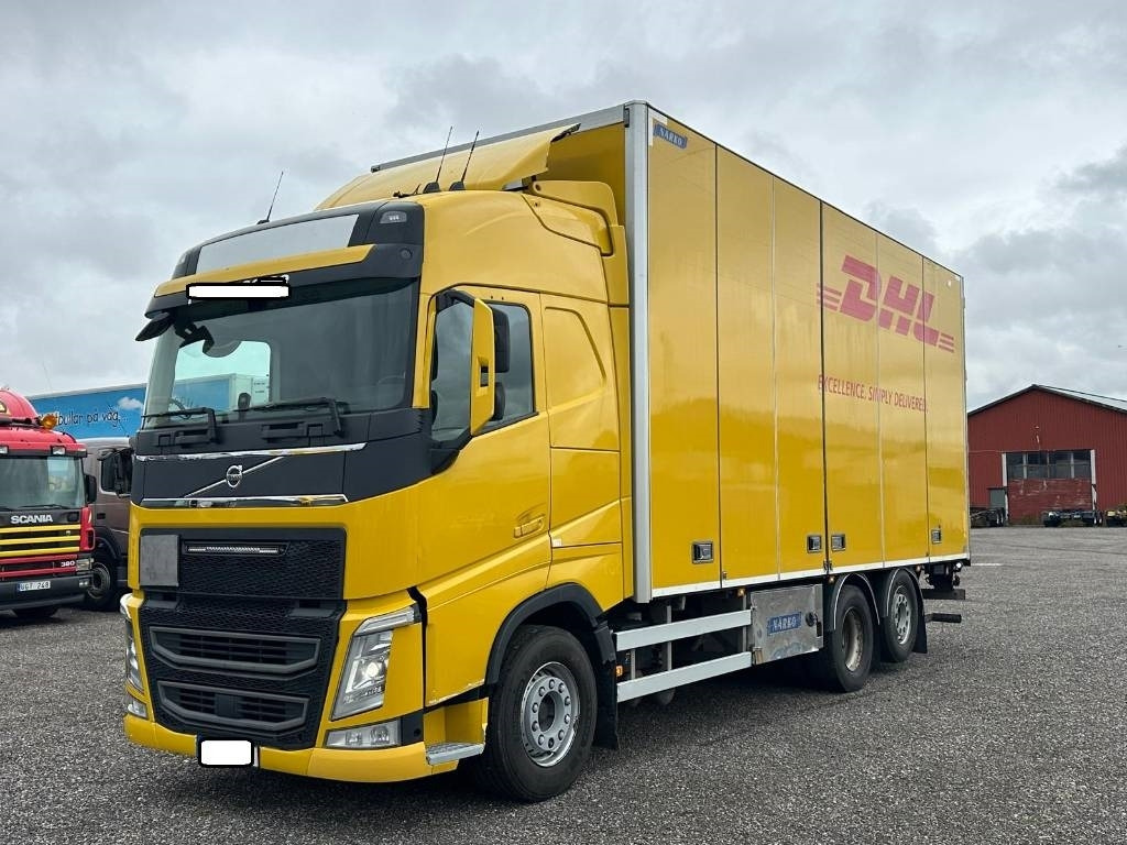 Volvo FH 6*2 500 serie 0696 - Box truck: picture 1 Volvo FH 6*2 500 serie 0696 - Box truck: picture 1