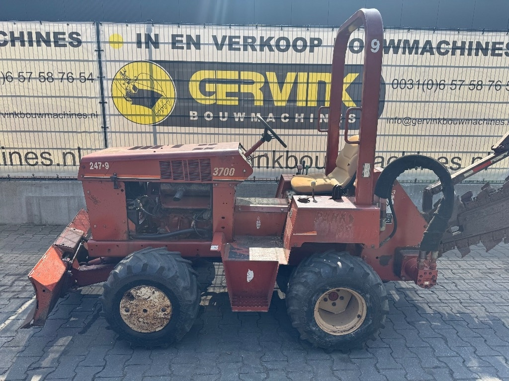 Ditch Witch 3700 DD - Trencher: picture 3 Ditch Witch 3700 DD - Trencher: picture 3