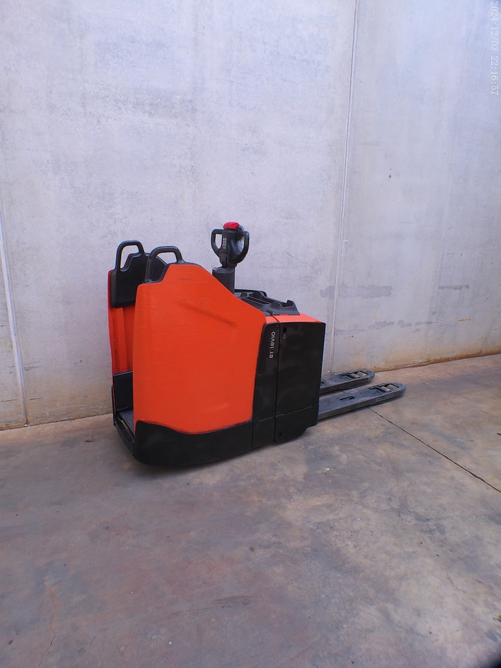 BT LPE 200 - Pallet truck: picture 3 BT LPE 200 - Pallet truck: picture 3