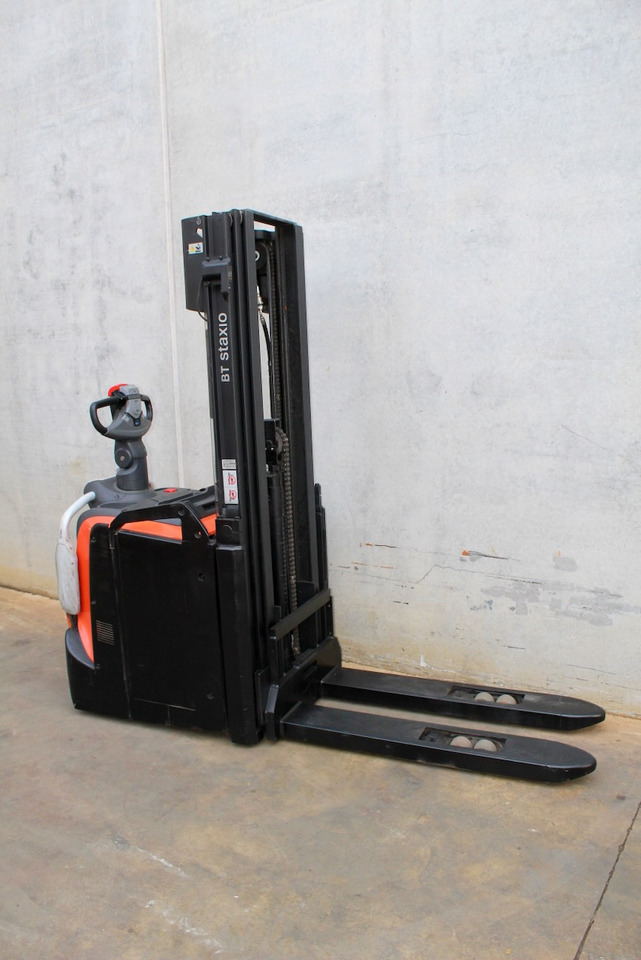 BT SPE 120 L - Stacker: picture 4 BT SPE 120 L - Stacker: picture 4