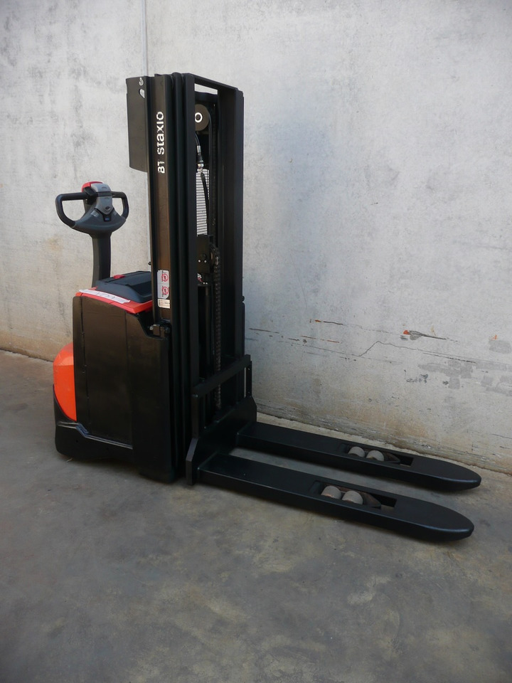BT SWE 120 - Stacker: picture 4 BT SWE 120 - Stacker: picture 4