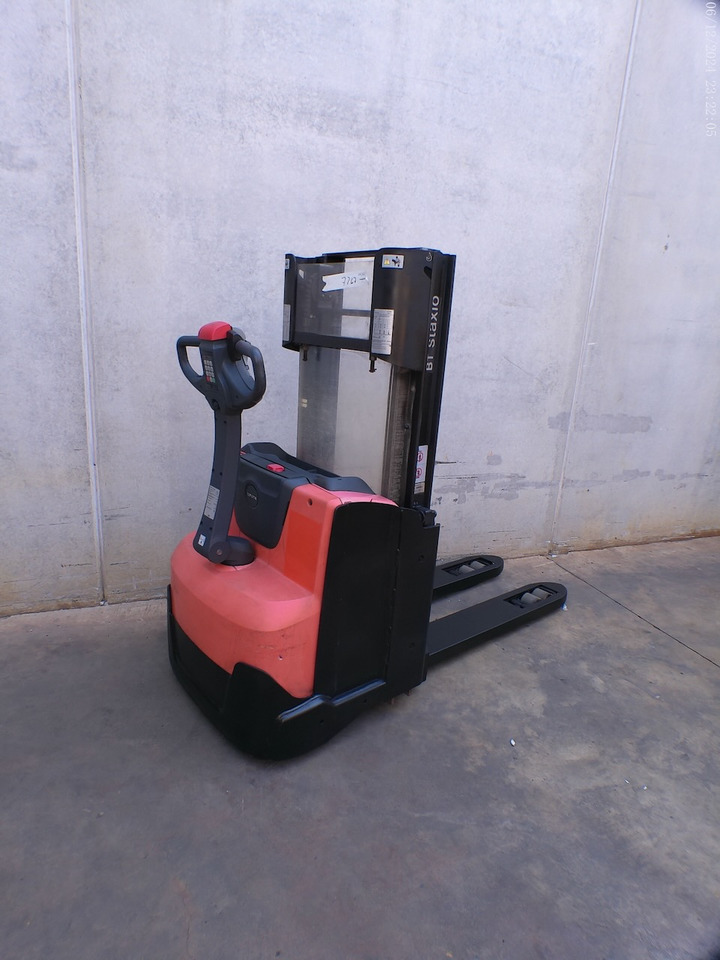 BT SWE 200 D - Stacker: picture 3 BT SWE 200 D - Stacker: picture 3