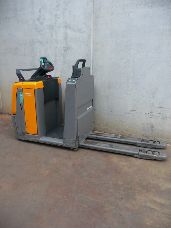 Jungheinrich ECE 220 1250x540mm - Order picker: picture 4 Jungheinrich ECE 220 1250x540mm - Order picker: picture 4