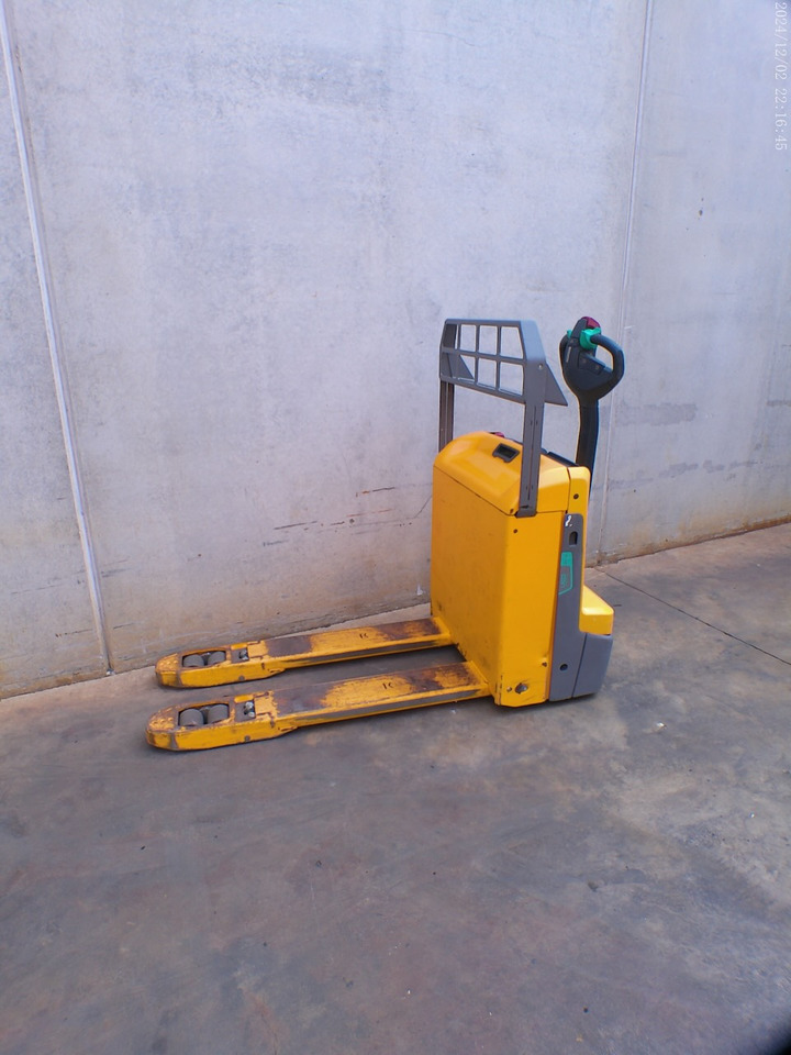 Jungheinrich EJE 116 LI-ION - Pallet truck: picture 2 Jungheinrich EJE 116 LI-ION - Pallet truck: picture 2