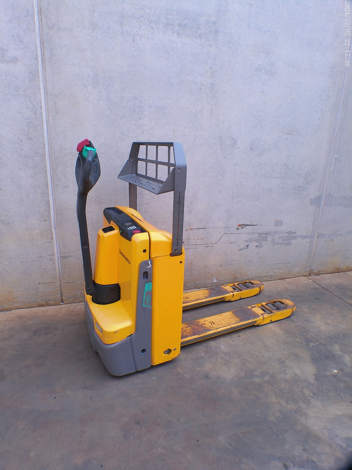 Jungheinrich EJE 116 LI-ION - Pallet truck: picture 3 Jungheinrich EJE 116 LI-ION - Pallet truck: picture 3