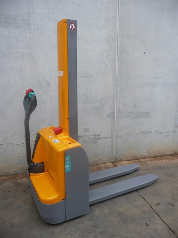 Jungheinrich EMC 110 - Stacker: picture 3 Jungheinrich EMC 110 - Stacker: picture 3