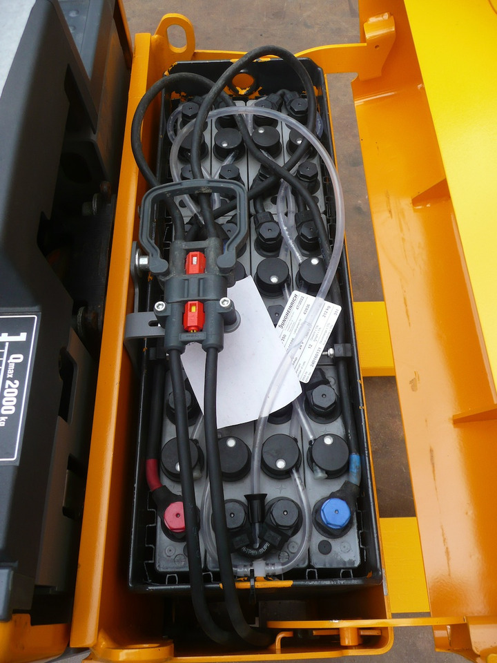 Pallet truck Jungheinrich ERE 120 FRUTERA: picture 6