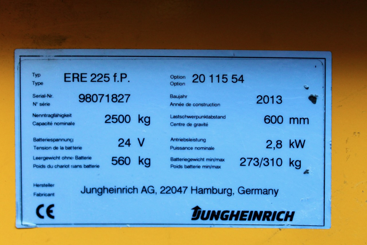 Pallet truck Jungheinrich ERE 225: picture 7