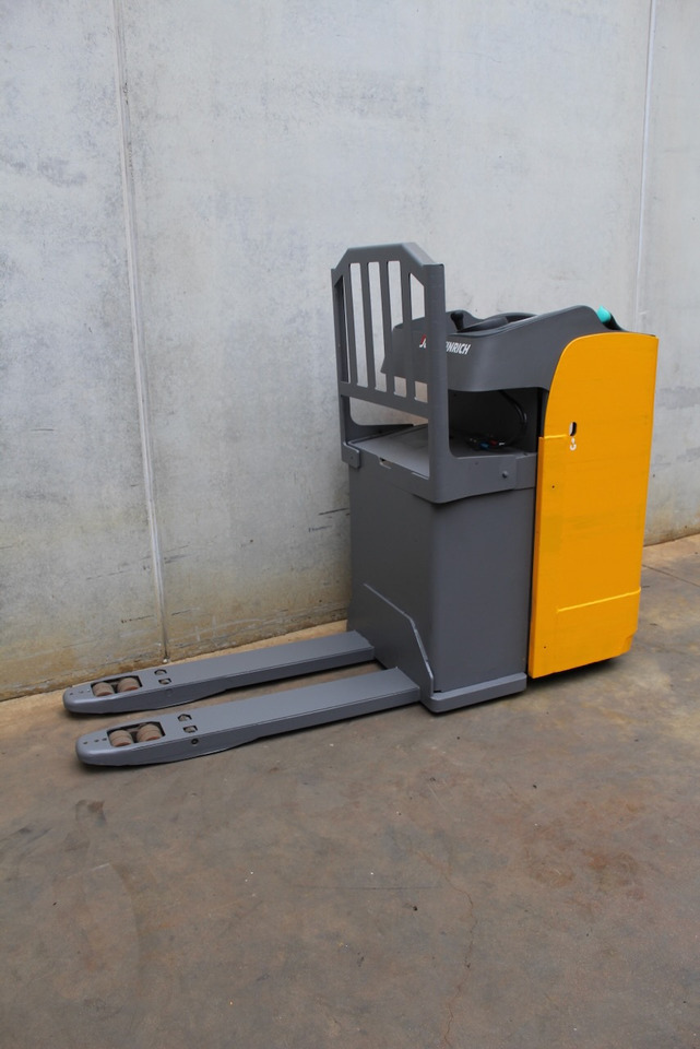 Jungheinrich ESE 120 - Pallet truck: picture 2 Jungheinrich ESE 120 - Pallet truck: picture 2