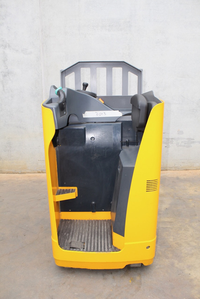 Jungheinrich ESE 120 - Pallet truck: picture 5 Jungheinrich ESE 120 - Pallet truck: picture 5