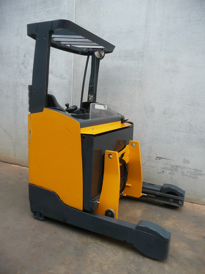 Jungheinrich ETV 214 872 DZ - Reach truck: picture 1 Jungheinrich ETV 214 872 DZ - Reach truck: picture 1