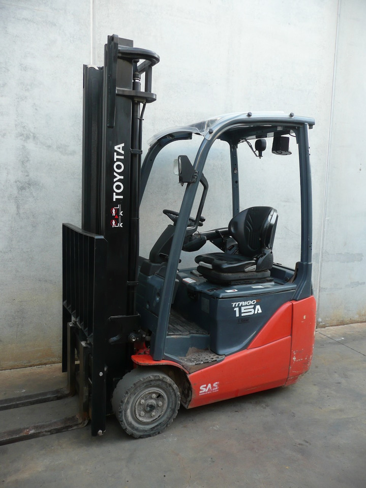 Toyota 8FBE15T - Electric forklift: picture 3 Toyota 8FBE15T - Electric forklift: picture 3