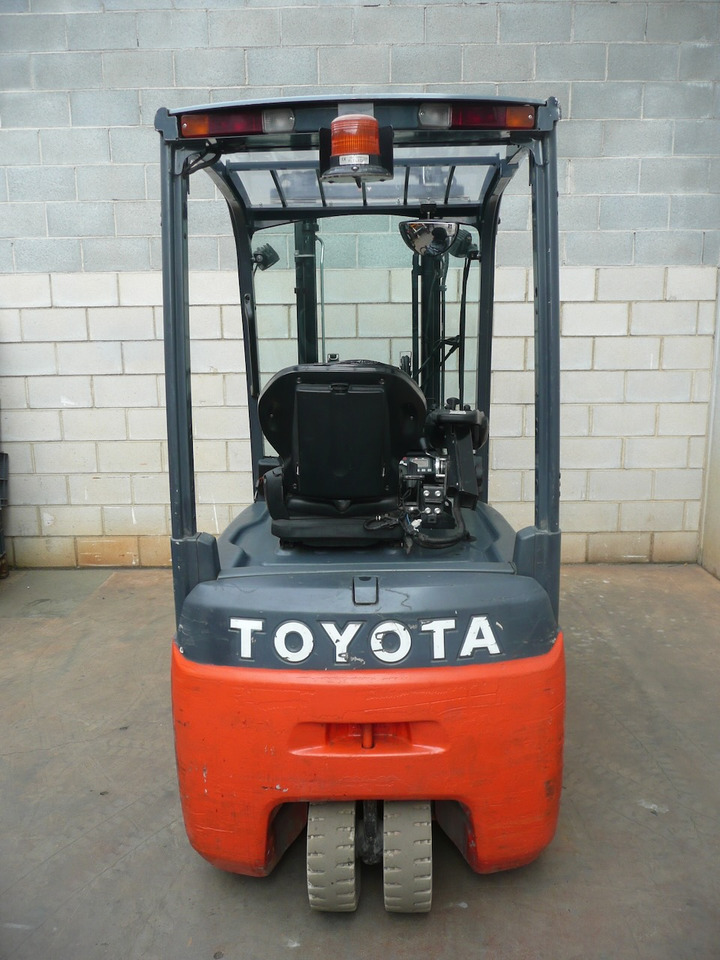 Electric forklift Toyota 8FBE16T: picture 6
