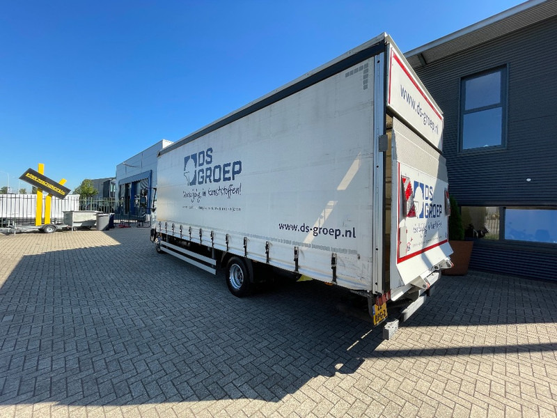 Box truck DAF LF220: picture 12