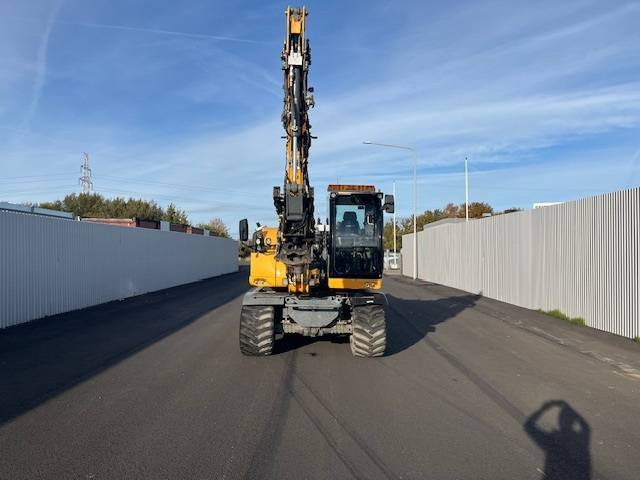 ''Inkommande'' Liebherr A 910 Compact - Wheel excavator: picture 2 ''Inkommande'' Liebherr A 910 Compact - Wheel excavator: picture 2