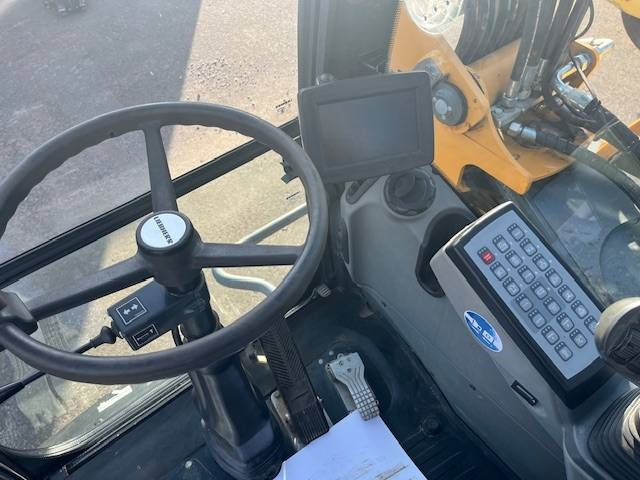 Wheel excavator Liebherr A 910 Compact: picture 13