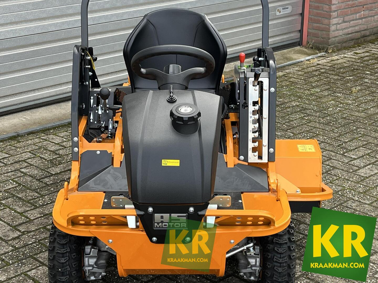 1040 YAK 4WD AS Motor - Mower: picture 3 1040 YAK 4WD AS Motor - Mower: picture 3
