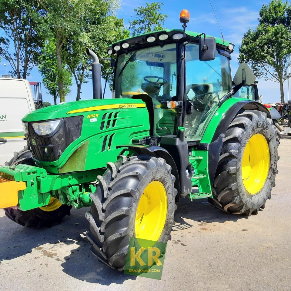 6110R John Deere - Farm tractor: picture 1 6110R John Deere - Farm tractor: picture 1