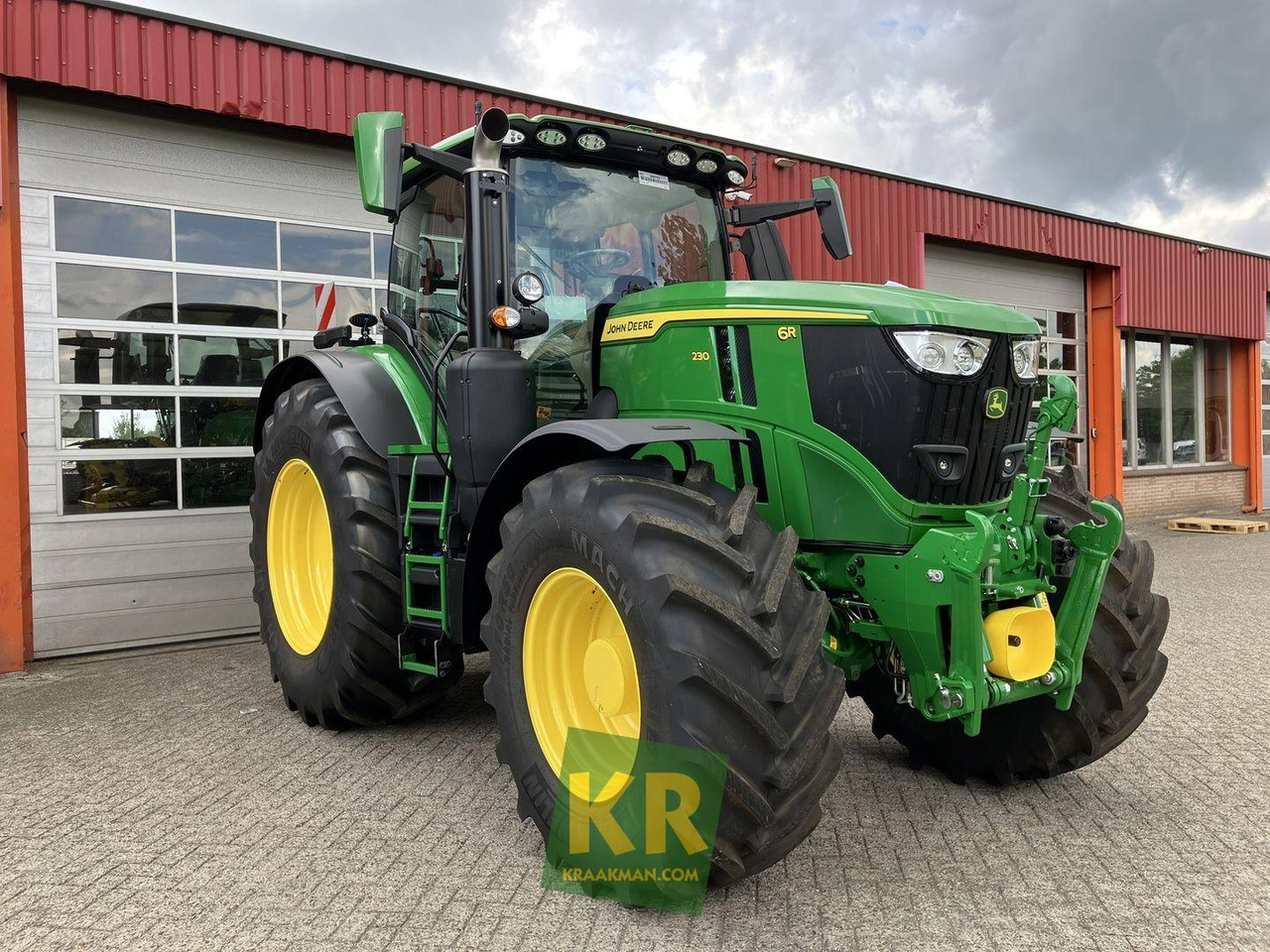 6R 230 John Deere - Farm tractor: picture 2 6R 230 John Deere - Farm tractor: picture 2