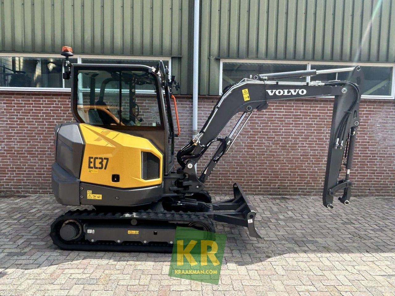EC 37F Volvo - Crawler excavator: picture 2 EC 37F Volvo - Crawler excavator: picture 2