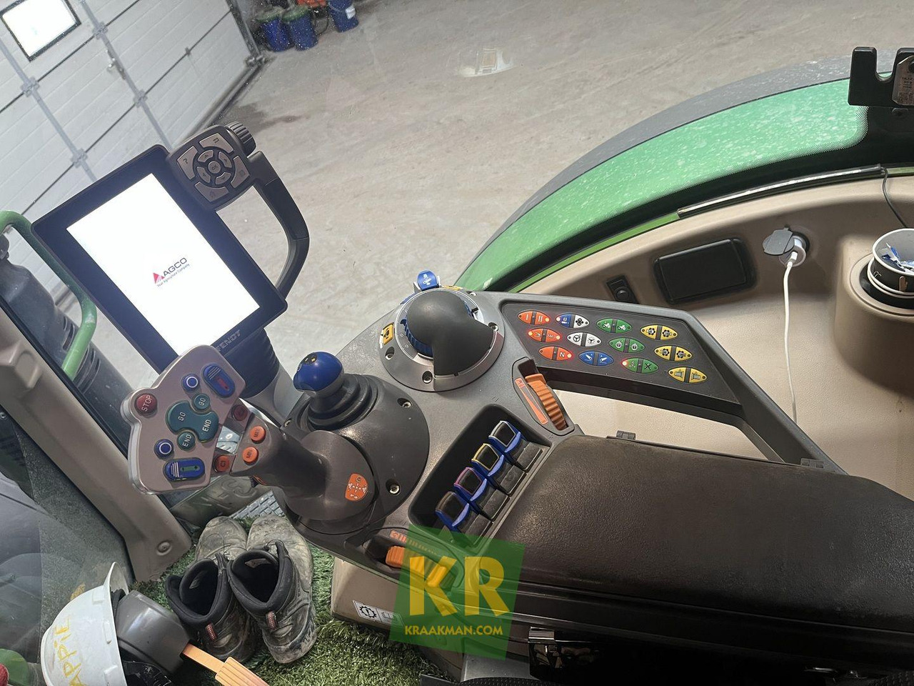 Fendt 720 Vario - Farm tractor: picture 2 Fendt 720 Vario - Farm tractor: picture 2