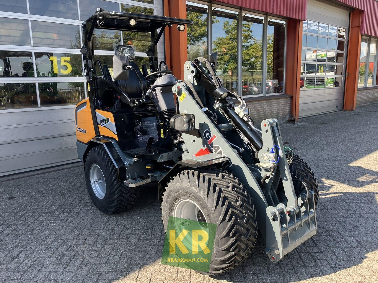 G2700 HD+ Giant  - Compact loader: picture 2 G2700 HD+ Giant  - Compact loader: picture 2