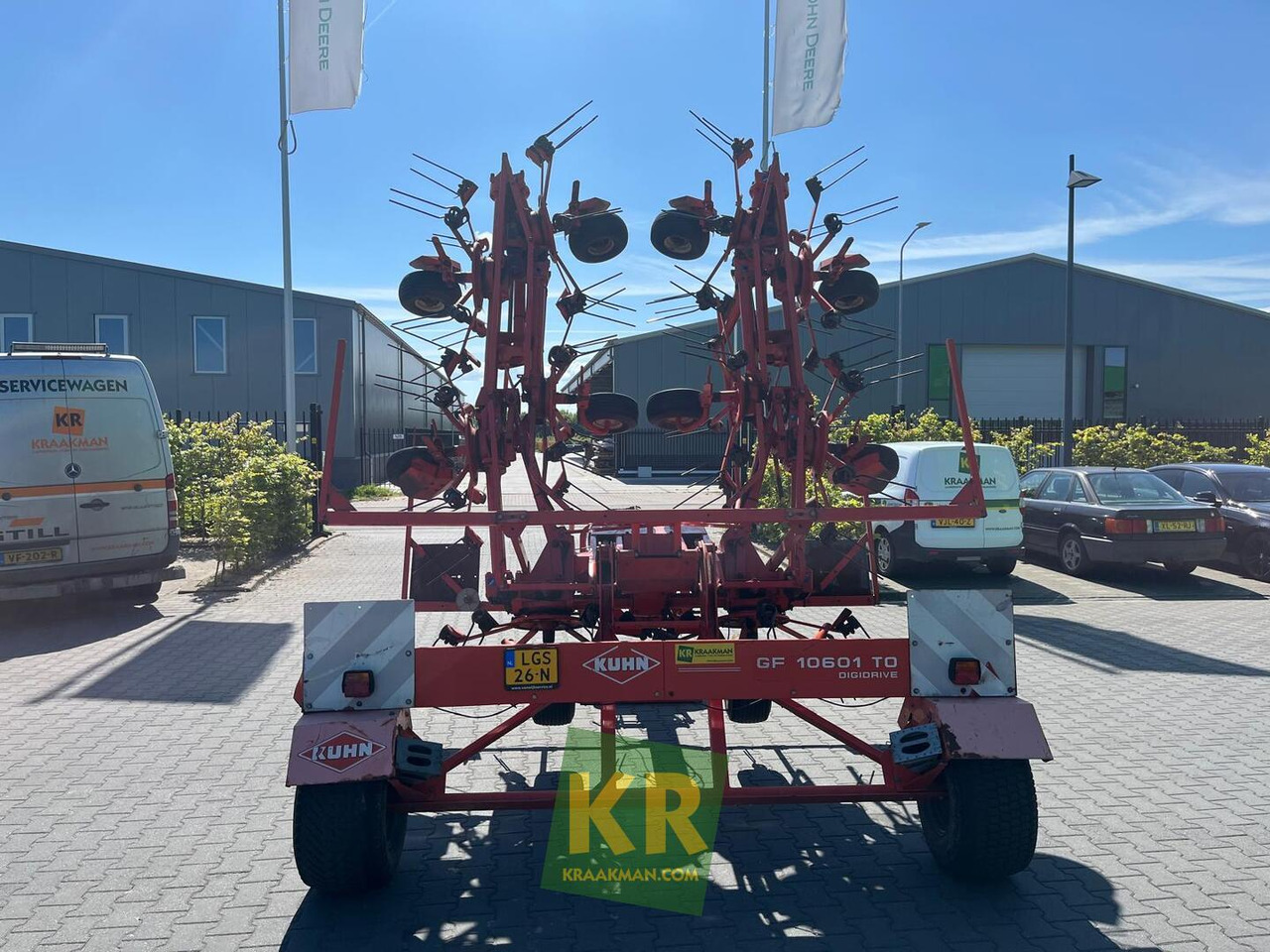 GF 10601 Kuhn - Tedder/ Rake: picture 2 GF 10601 Kuhn - Tedder/ Rake: picture 2