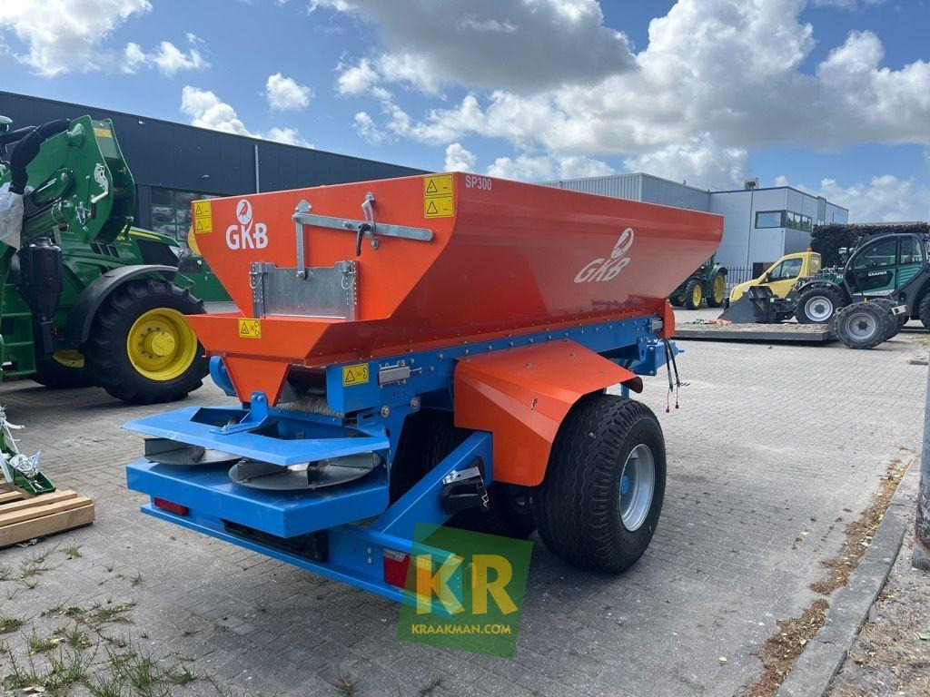 GKB Sandspreader - Sand/ Salt spreader: picture 3 GKB Sandspreader - Sand/ Salt spreader: picture 3