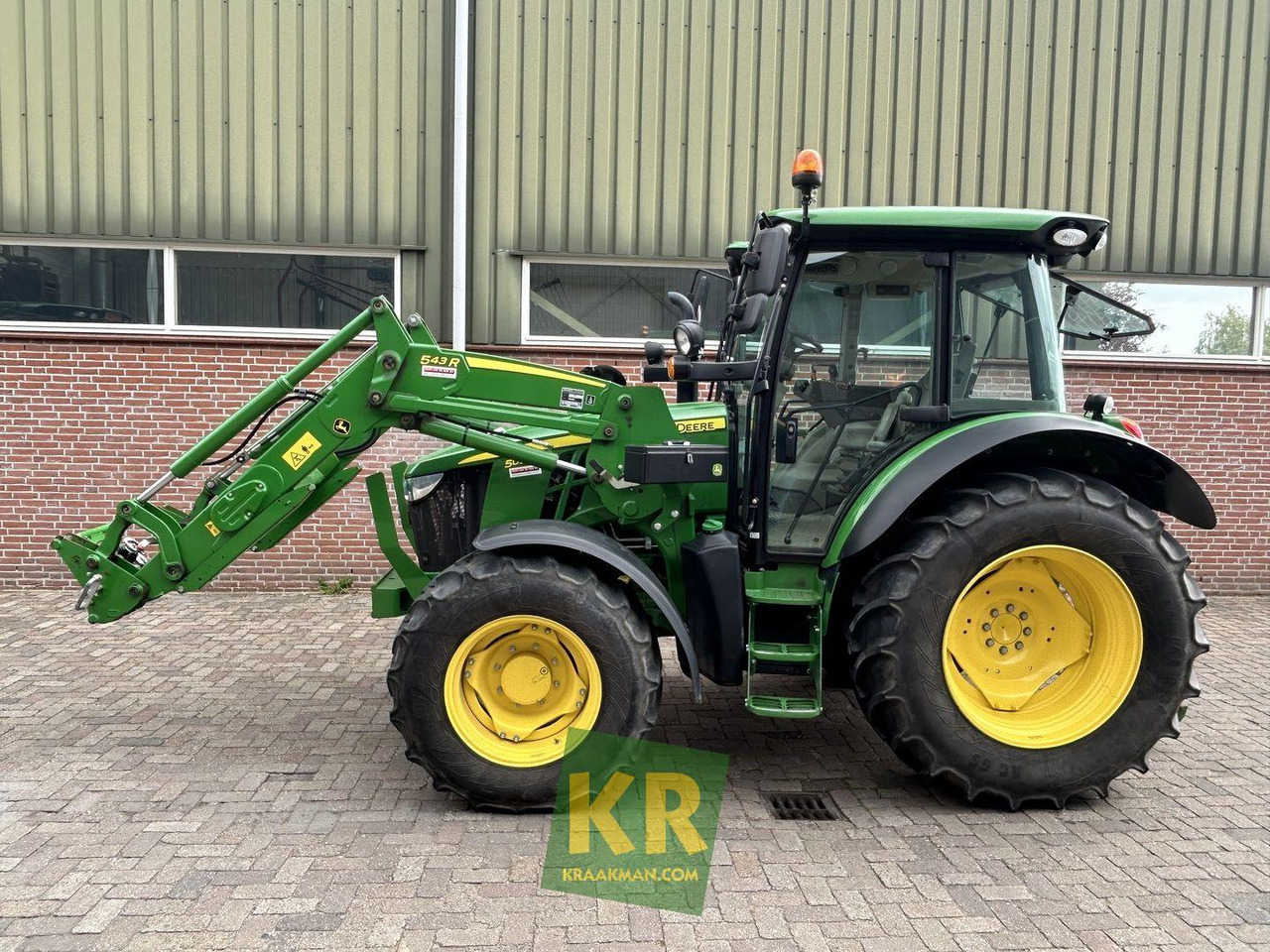 John Deere 5090R - Farm tractor: picture 5 John Deere 5090R - Farm tractor: picture 5