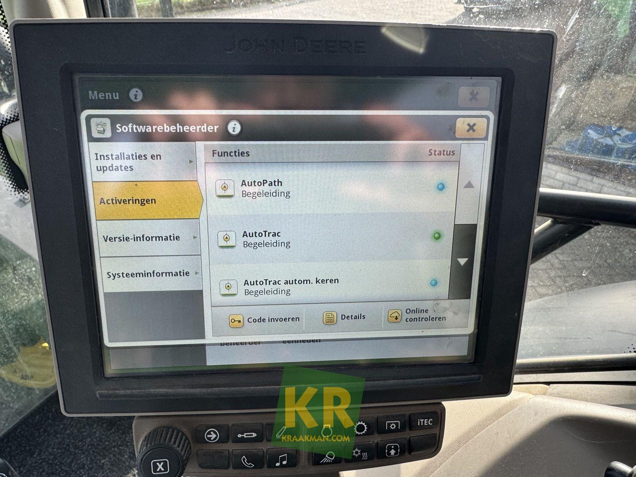 John Deere 6250R - Farm tractor: picture 2 John Deere 6250R - Farm tractor: picture 2