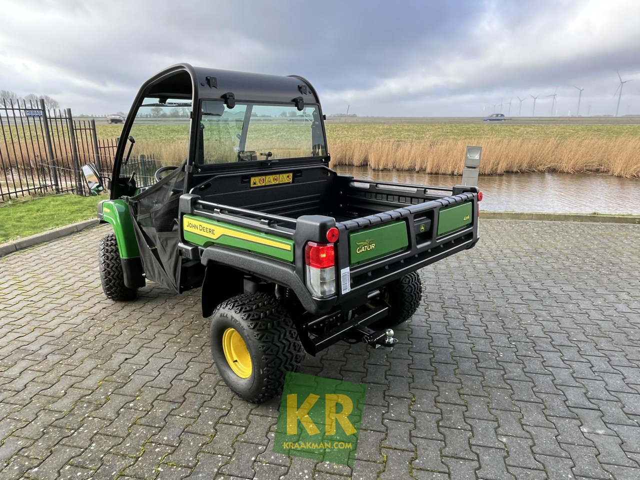 John Deere HPX815E - Side-by-side/ ATV: picture 2 John Deere HPX815E - Side-by-side/ ATV: picture 2