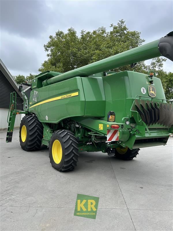 John Deere T660 - Combine harvester: picture 4 John Deere T660 - Combine harvester: picture 4